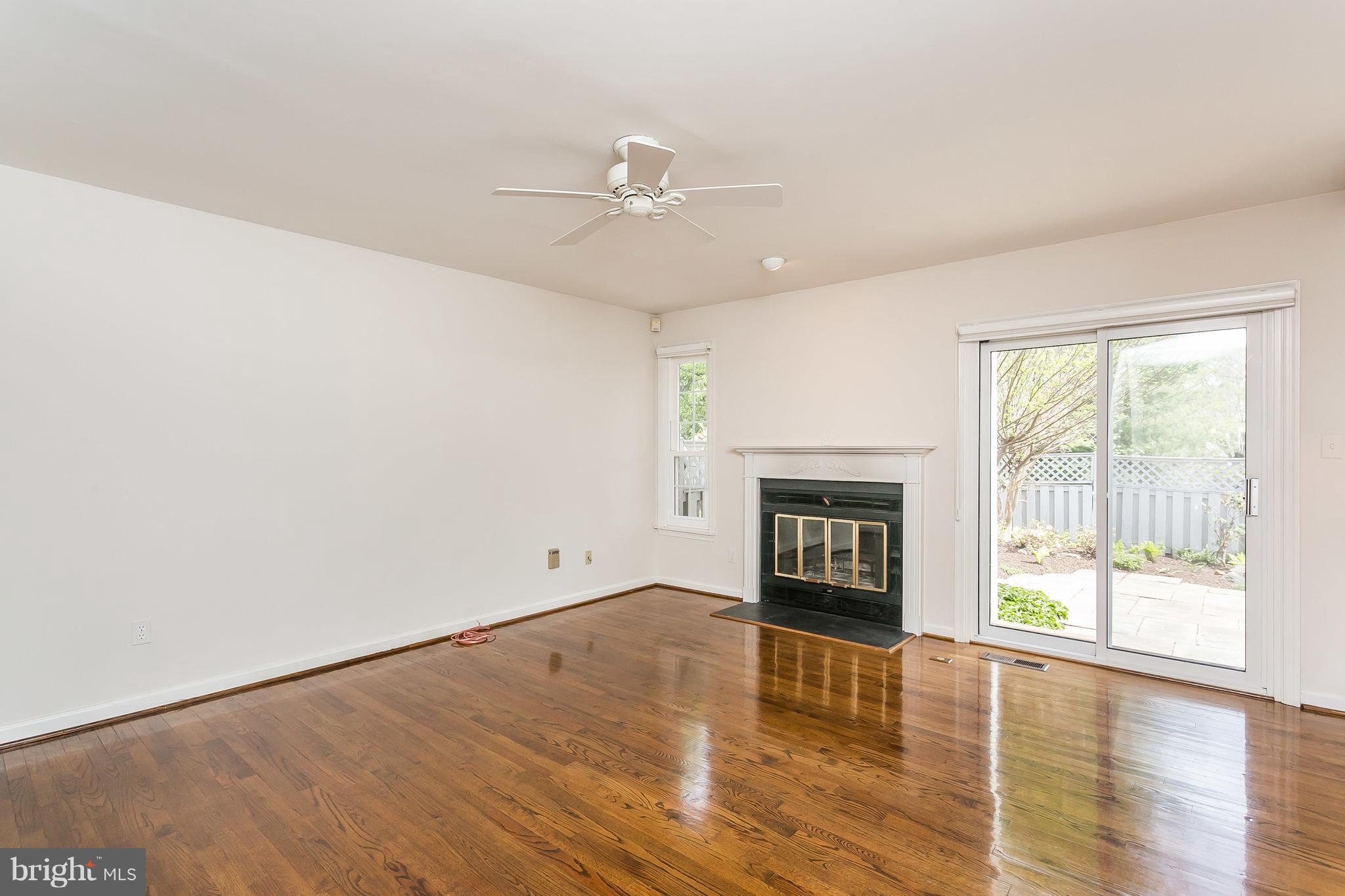 45 Seminary Farm Road Lutherville-Timonium, MD 21093 - Photo 13 of 26 Family Room