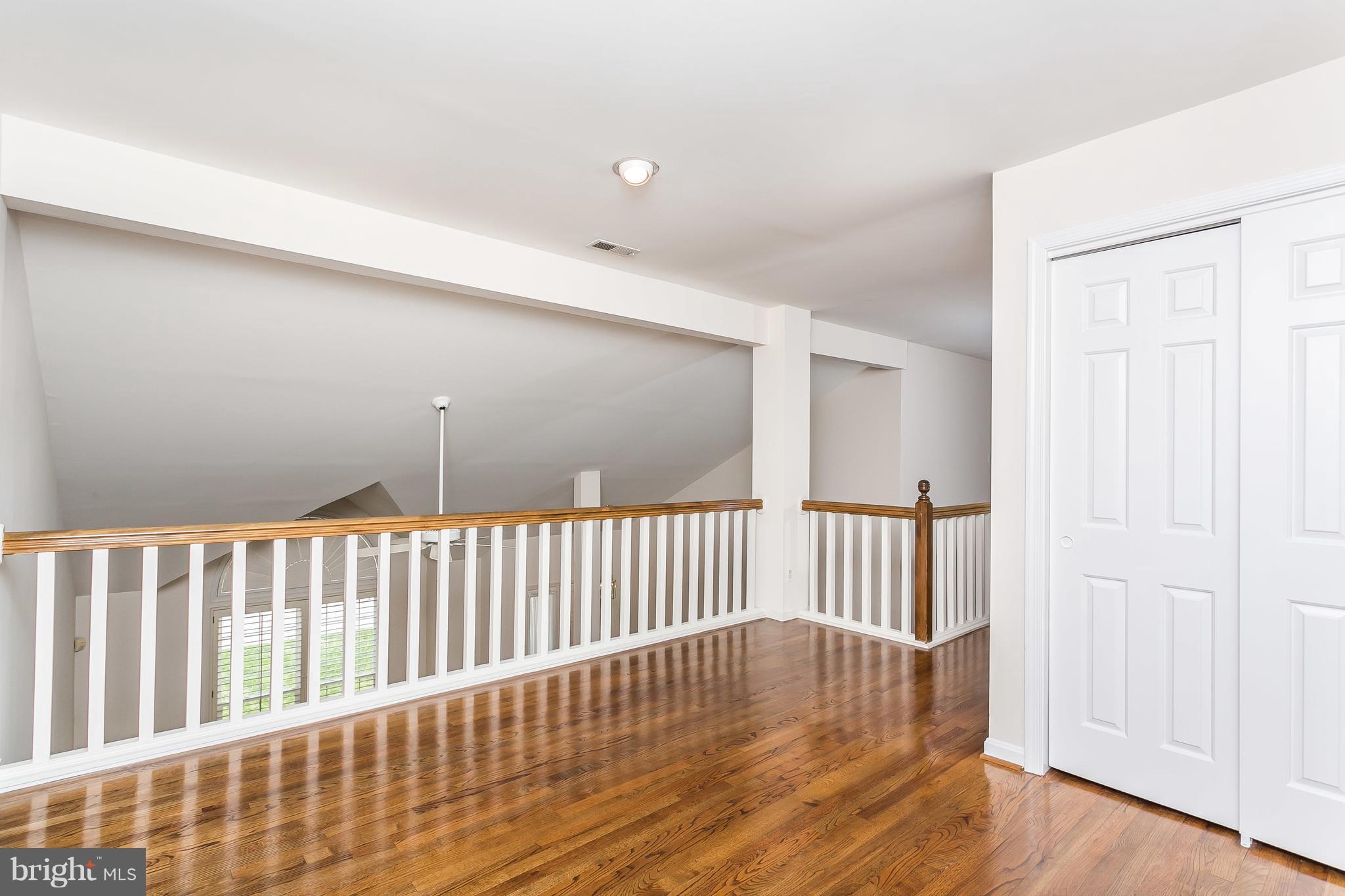 45 Seminary Farm Road Lutherville-Timonium, MD 21093 - Photo 22 of 26 Den/loft