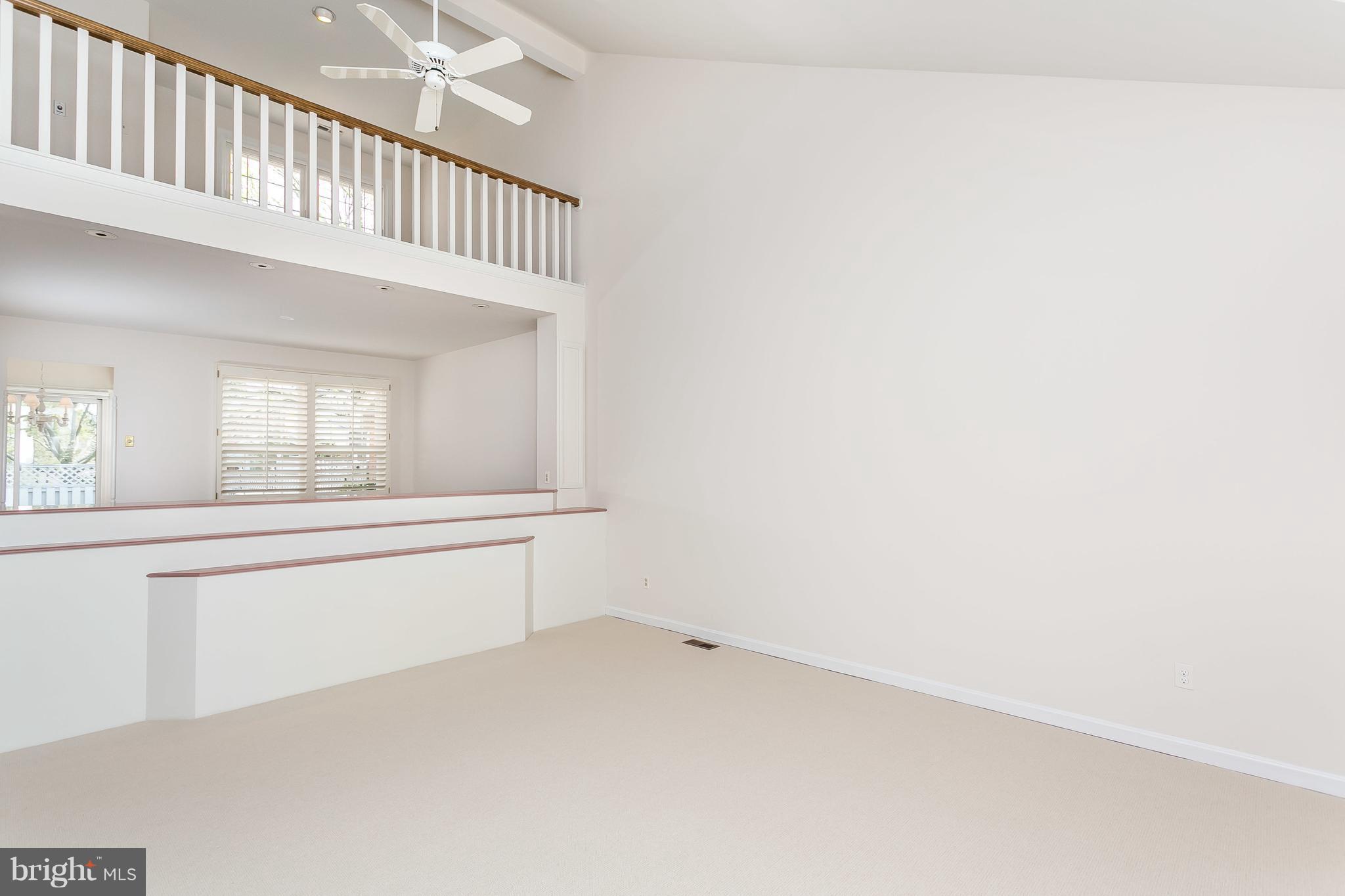 45 Seminary Farm Road Lutherville-Timonium, MD 21093 - Photo 4 of 26 Living Room