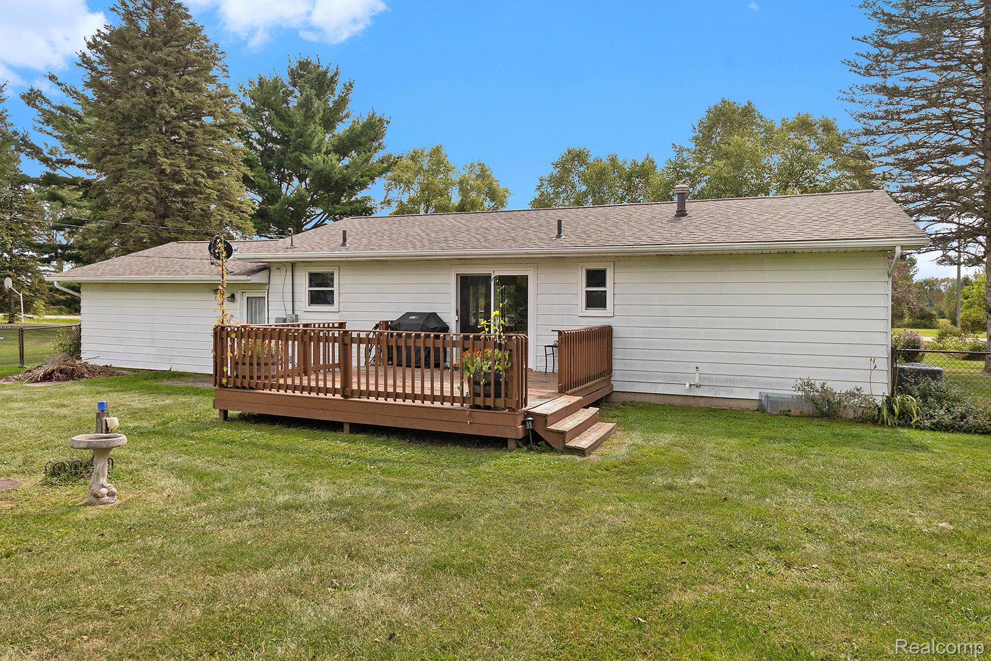 1841 Daley Road Lapeer, MI 48446 - Photo 29 of 34 029_img_1498_189.jpg