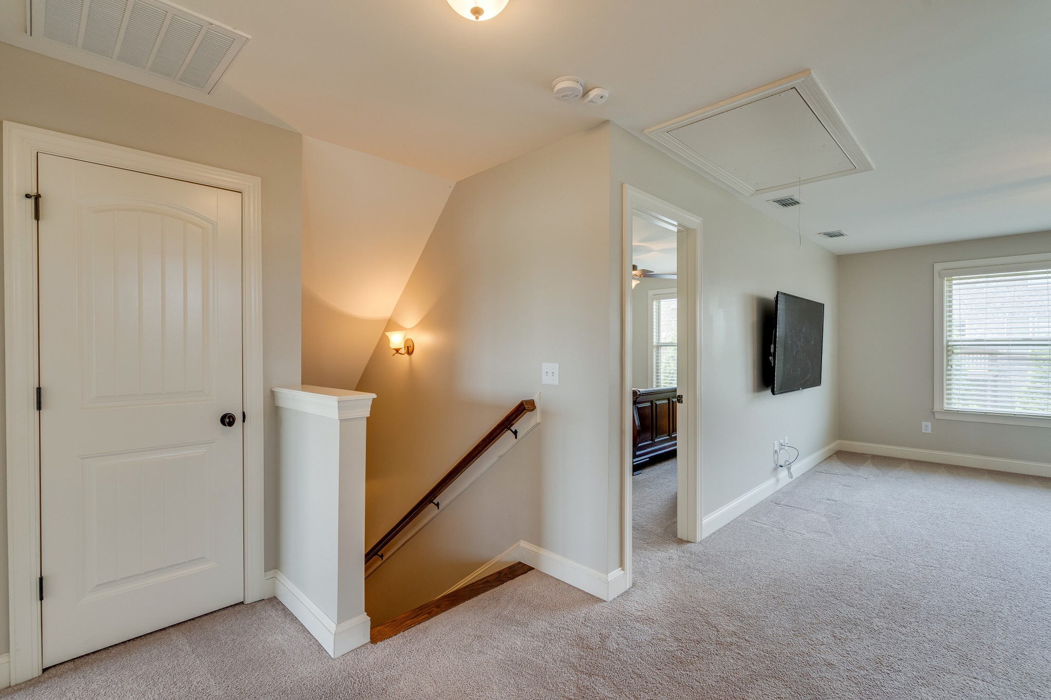 5108 Mountainbrook Circle Hermitage, TN 37076 - Photo 20 of 43 a view of a livingroom with an empty space