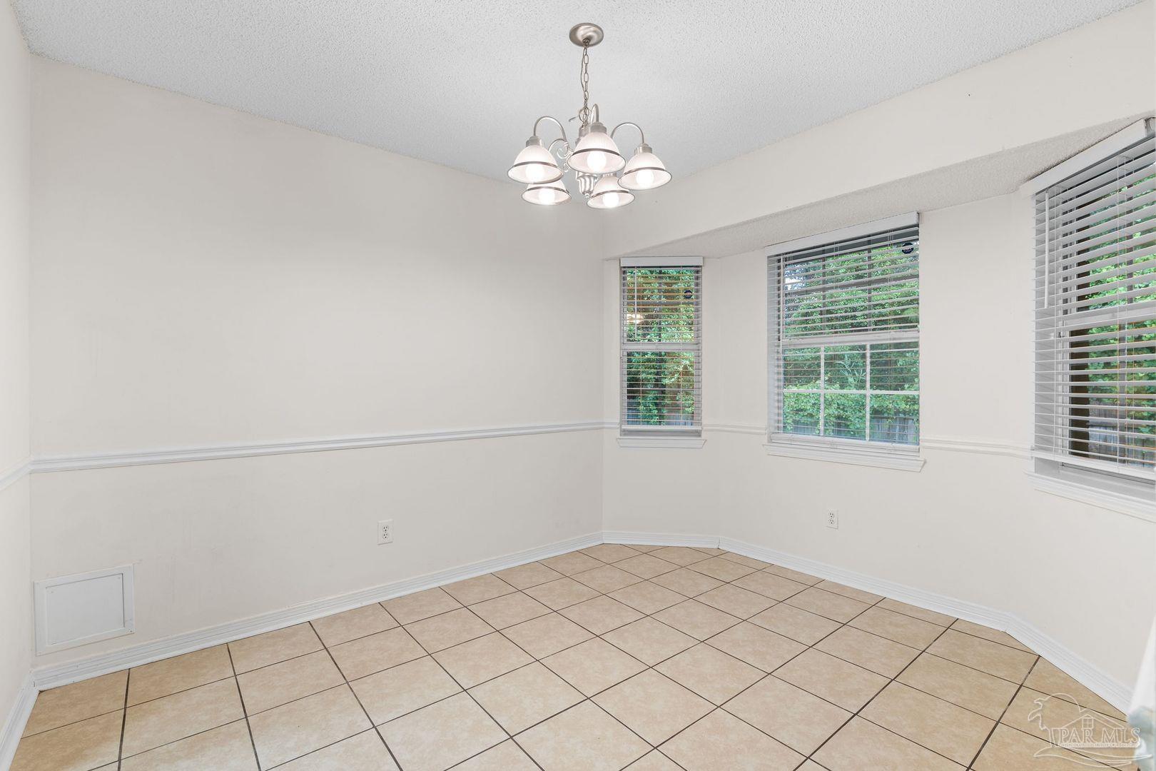 1203 Brook Bend Road Pensacola, FL 32506 - Photo 6 of 19