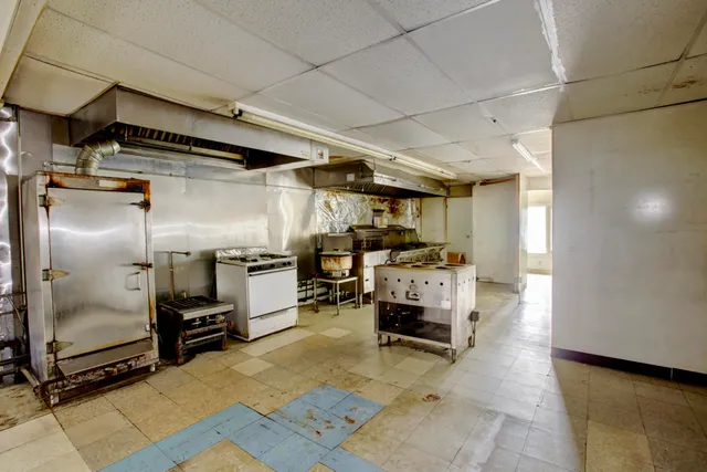 $625,000 | 1435 Forest Avenue, Portland, ME 04103