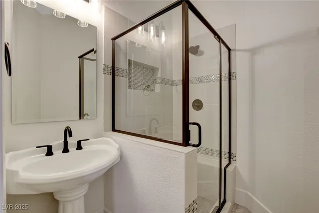 $6,295 | 10728 Elm Ridge Avenue, Las Vegas, NV 89144