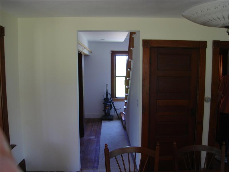 882 Middle Road Portsmouth, RI 02871 - Photo 11 of 25 Exterior Front.