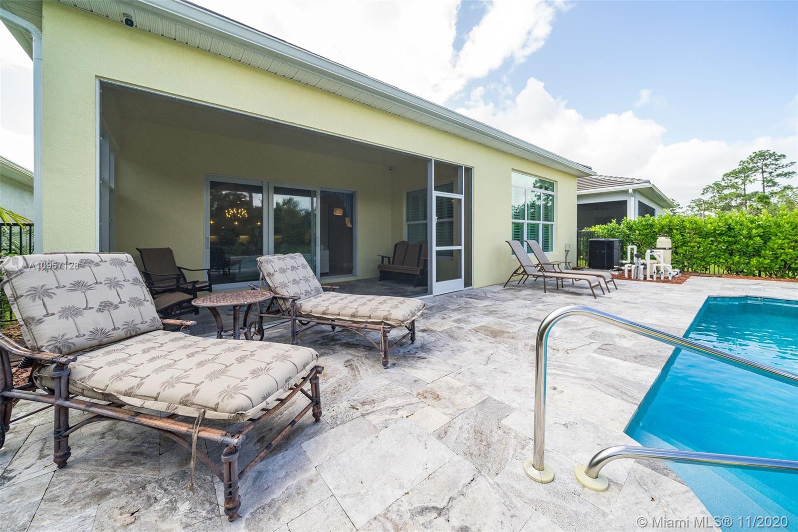 4622 Southwest Millbrook Lane Stuart, FL 34997 - Photo 18 of 52 Gallery Image 18
