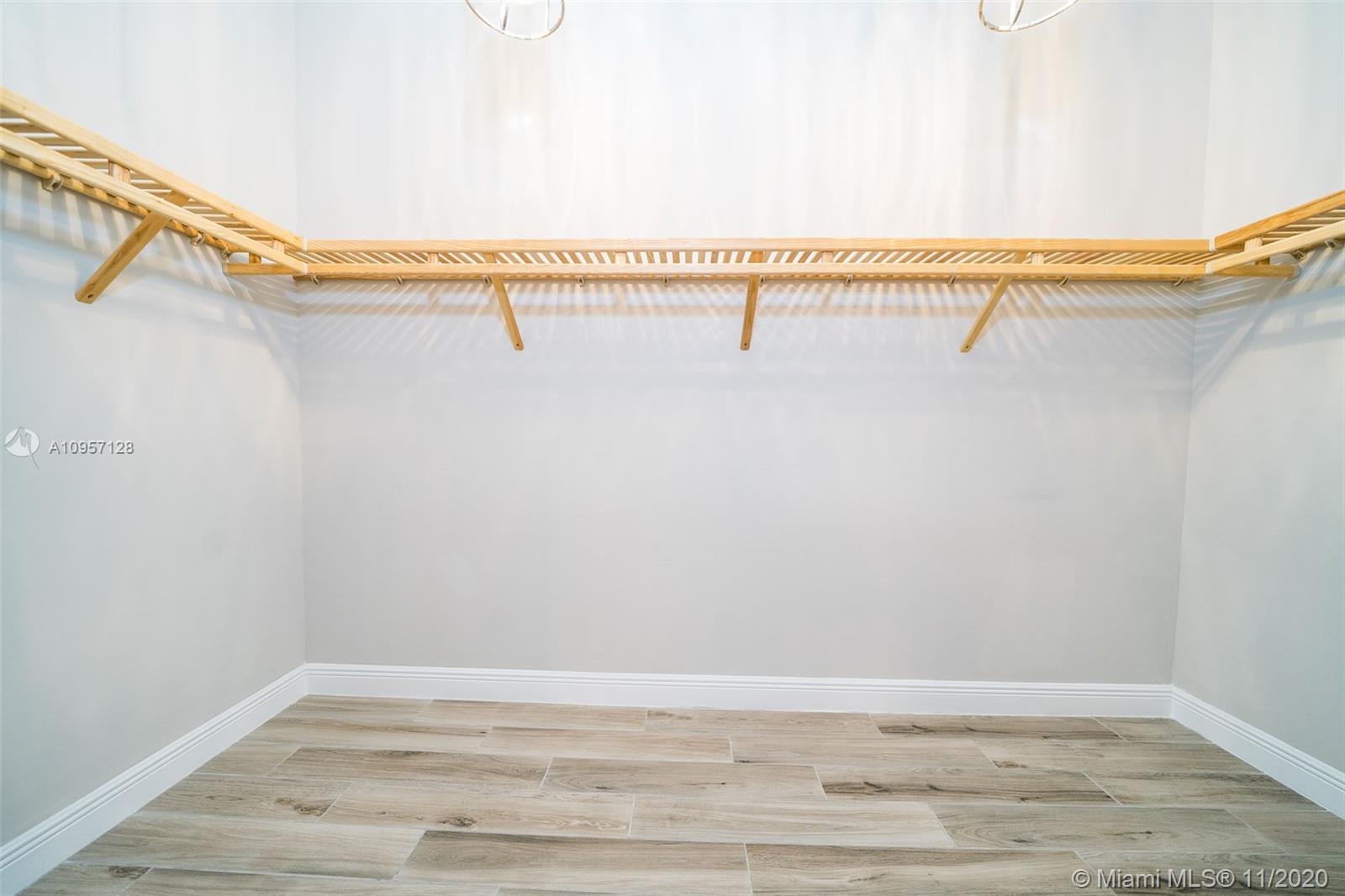 4622 Southwest Millbrook Lane Stuart, FL 34997 - Photo 28 of 52 Gallery Image 28