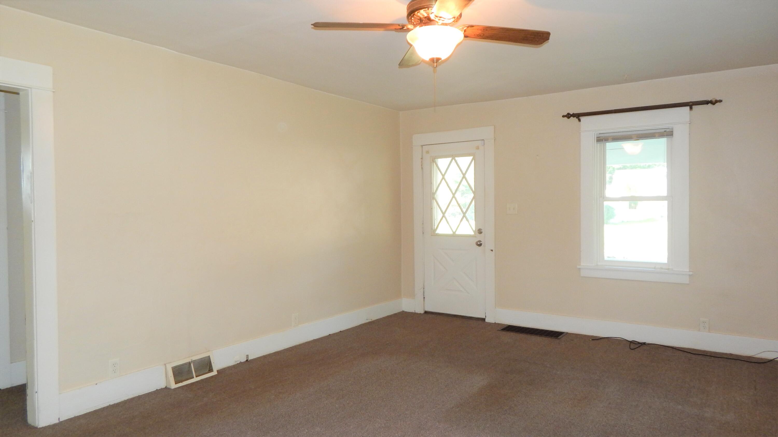 157 Jericho Road Battle Creek, MI 49014 - Photo 13 of 39 DSCN0177