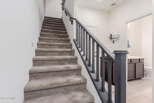 $405,000 | 2660 South Equestrian Drive, Unit 103, Gilbert, AZ 85295