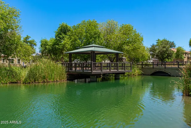 $405,000 | 2660 South Equestrian Drive, Unit 103, Gilbert, AZ 85295