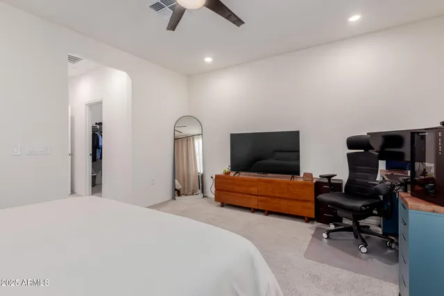 $405,000 | 2660 South Equestrian Drive, Unit 103, Gilbert, AZ 85295