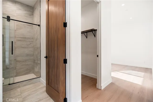 $1,874,000 | 6935 Jellico Avenue, Lake Balboa, CA 91406