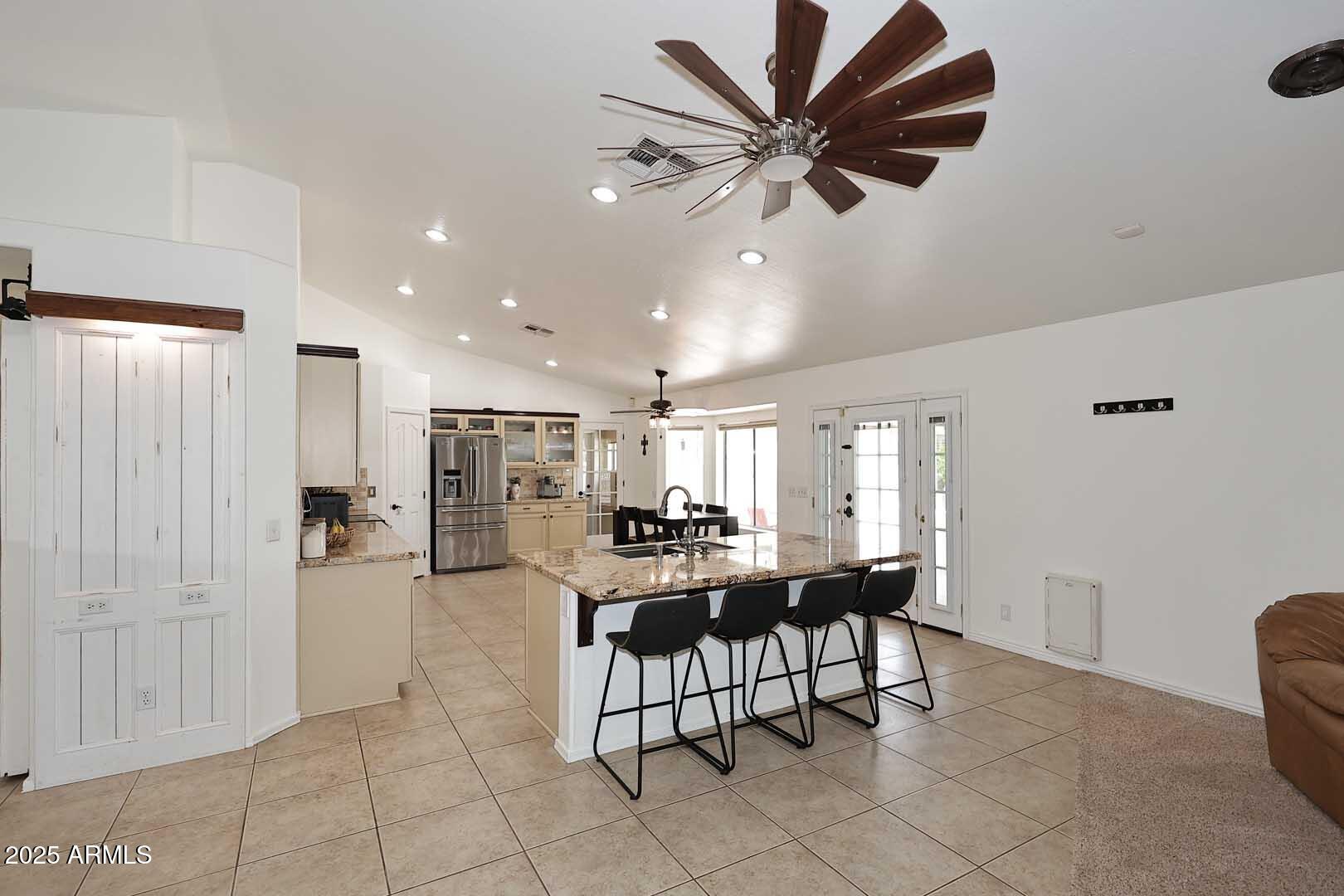17730 East Brooks Farm Road Gilbert, AZ 85298 - Photo 11 of 83 Kitchen