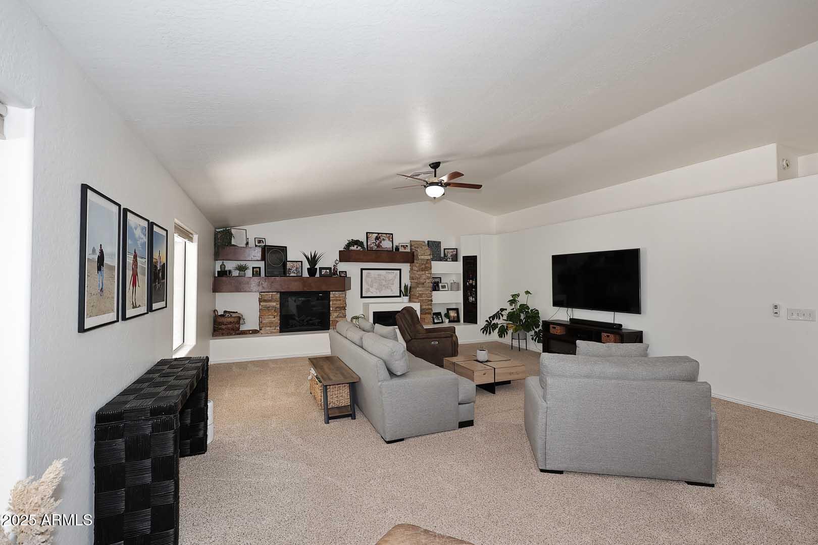 17730 East Brooks Farm Road Gilbert, AZ 85298 - Photo 7 of 83 Great Room