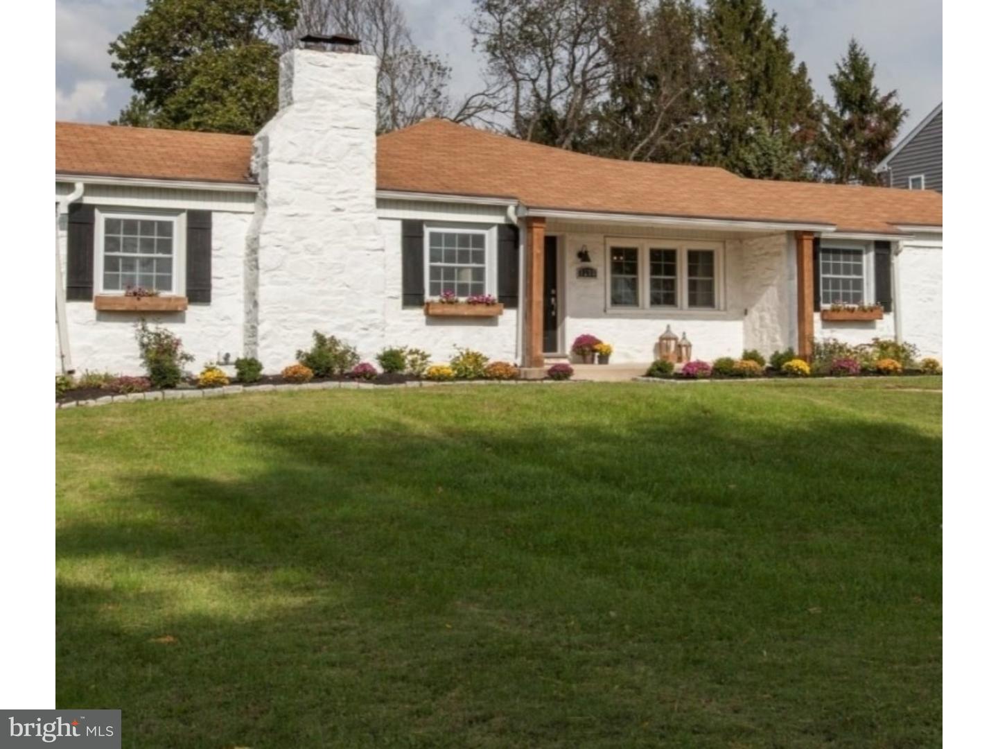 1238 Dill Road Havertown, PA 19083 - Photo 2 of 23 a front view of a house with a garden