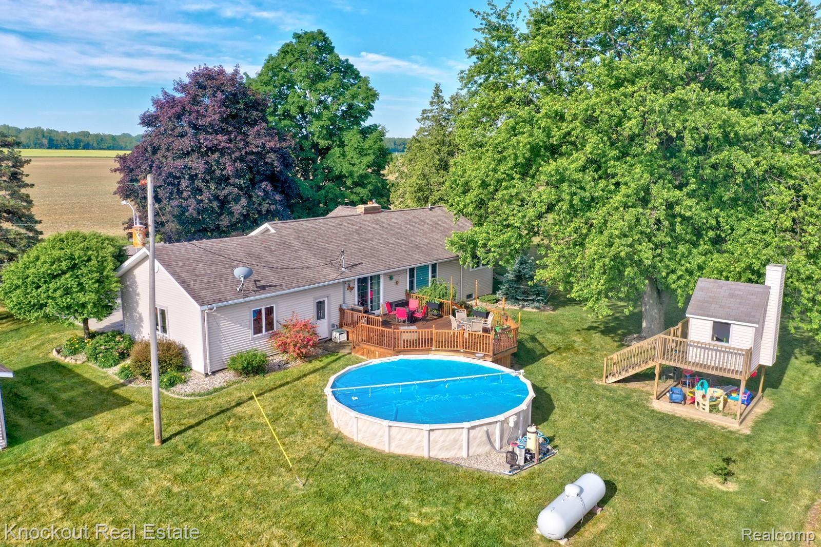 7850 Barnes Road Millington, MI 48746 - Photo 49 of 58 7860 Barnes Rd Millington-49.jpg