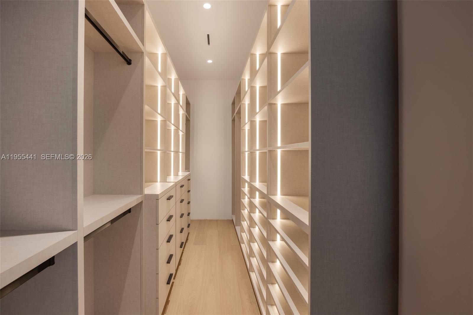 3144 Elizabeth Street Coconut Grove, FL 33133 - Photo 29 of 39