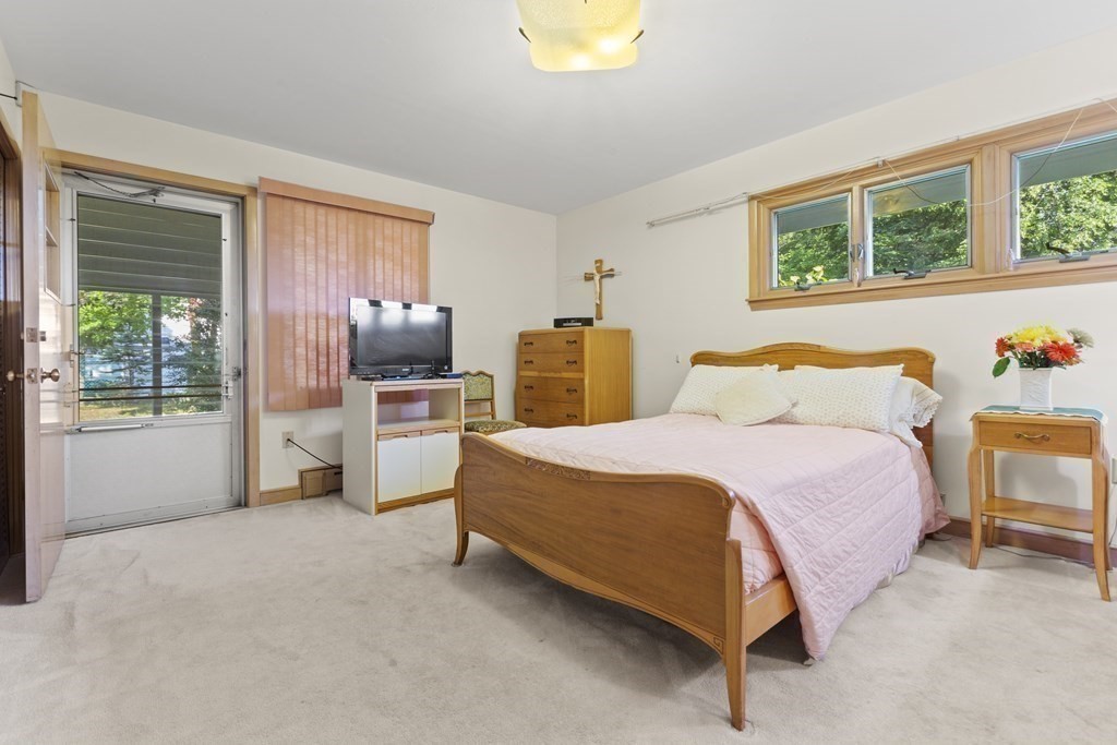 8 Wahtera Road Peabody, MA 01960 - Photo 26 of 39 Gallery Image 26