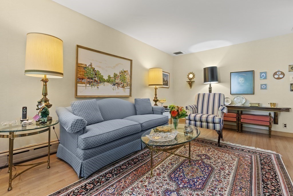 8 Wahtera Road Peabody, MA 01960 - Photo 6 of 39 Gallery Image 6