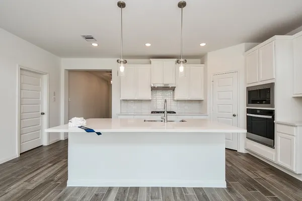 $3,450 | 7711 Pale Petunia Trail, Katy, TX 77493