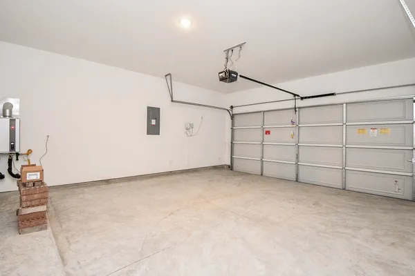 $3,450 | 7711 Pale Petunia Trail, Katy, TX 77493