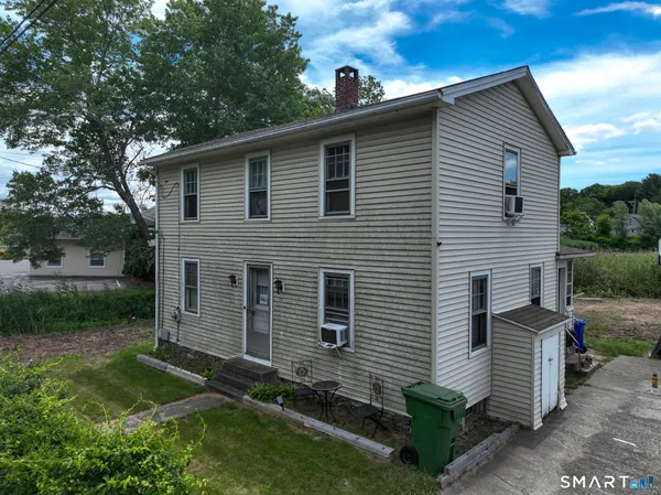 $324,900 | 92 Water Street, Chester, CT 06412