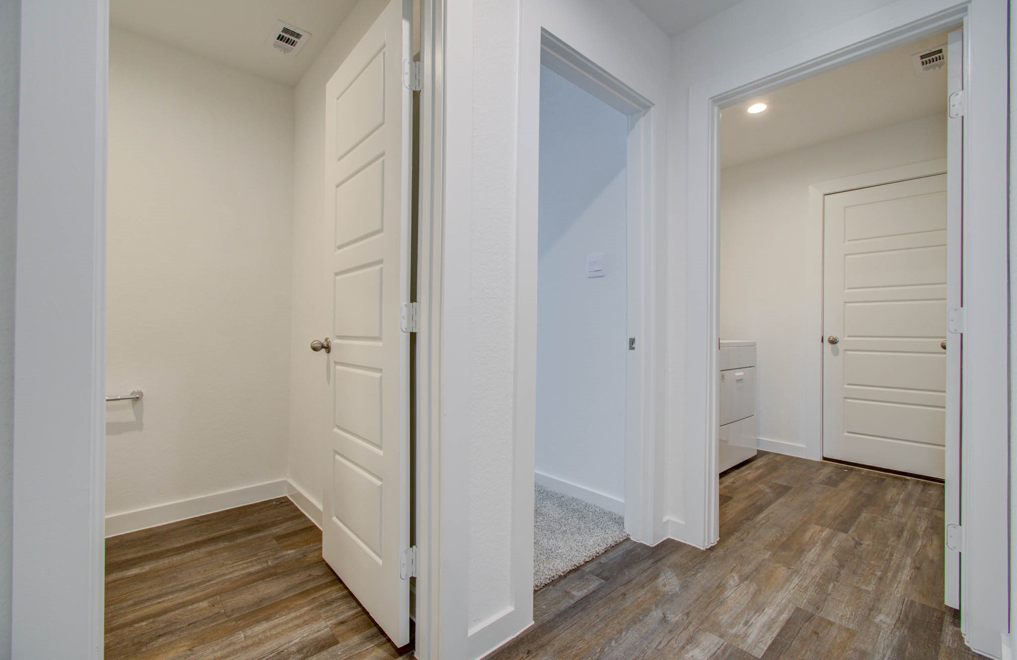 8922 Colicroot Drive Rosharon, TX 77583 - Photo 8 of 31