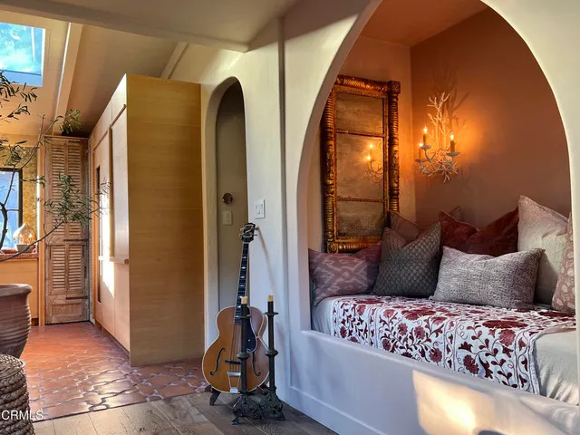 $3,125,000 | 10802 Oak Knoll Road, Ojai, CA 93023