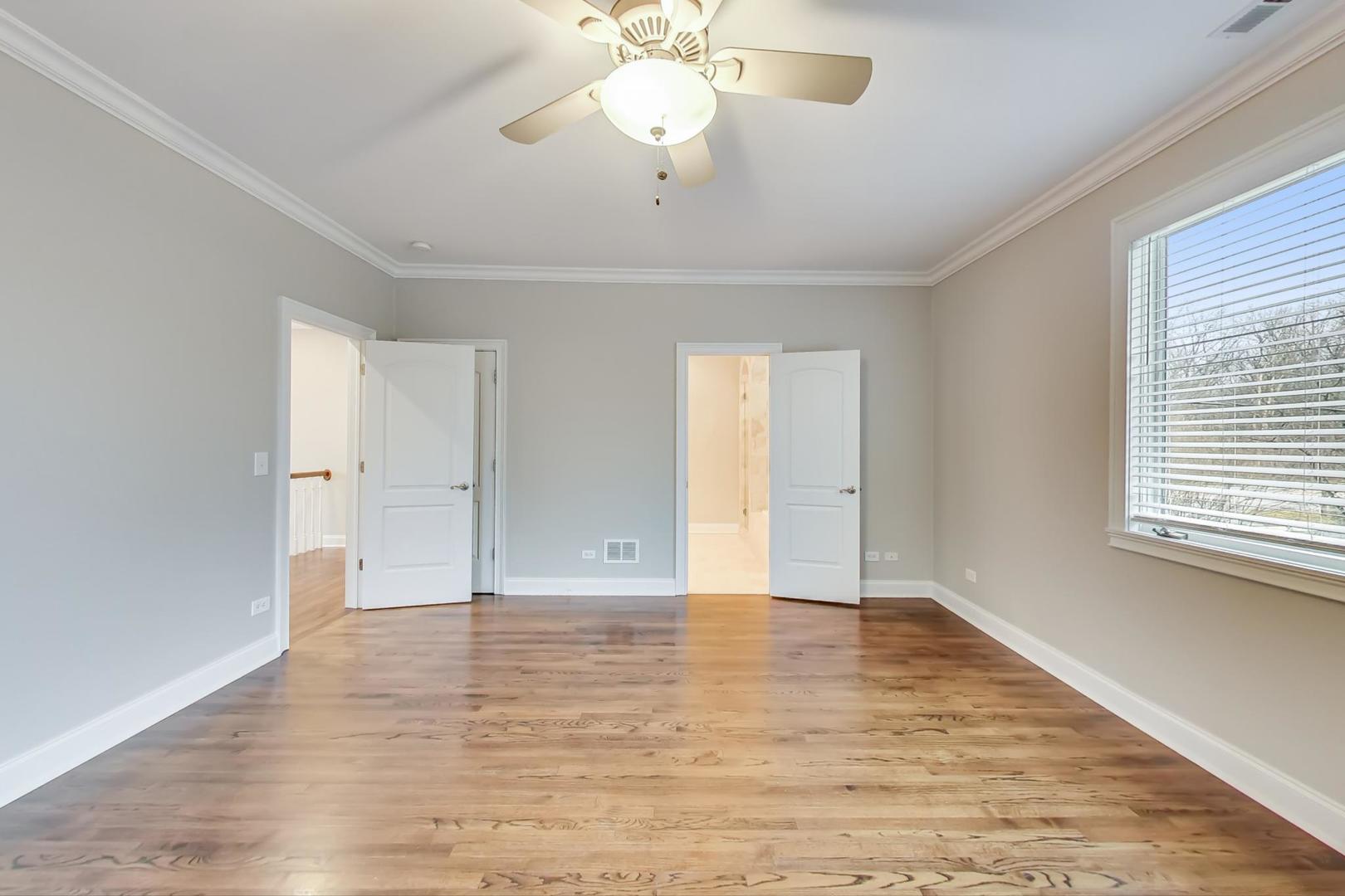 805 Meadow Road Northbrook, IL 60062 - Photo 17 of 42