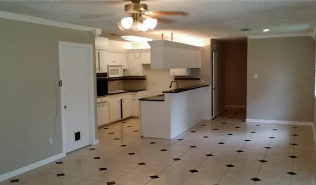 $279,000 | 118 Outlook Drive, Houston, TX 77034