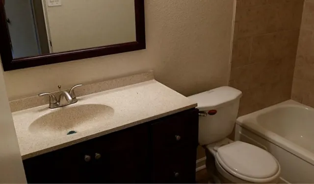 $279,000 | 118 Outlook Drive, Houston, TX 77034