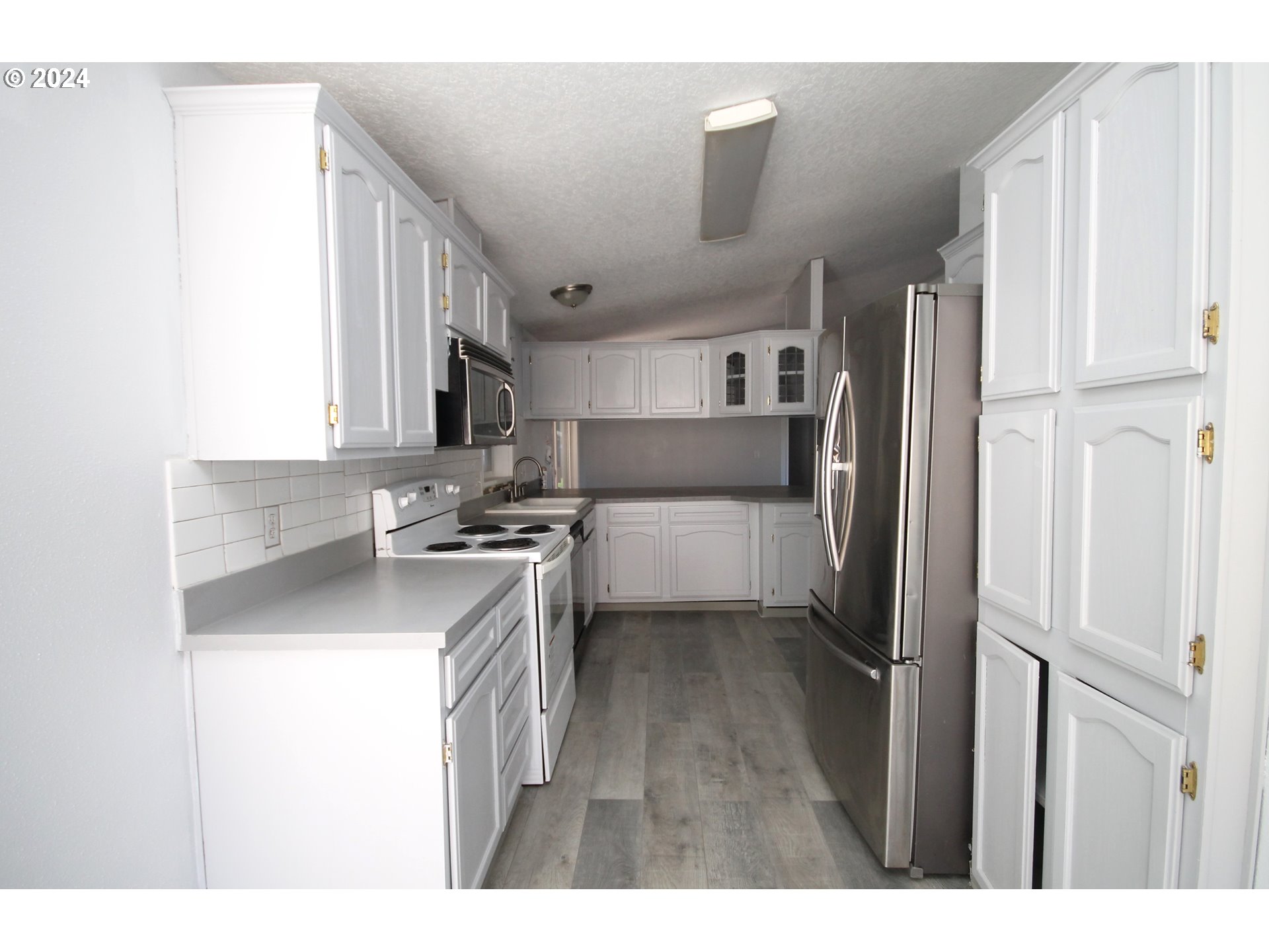1500 South Sandoz Road, Unit 13 Newberg, OR 97132 - Photo 14 of 35 Gallery Image 14