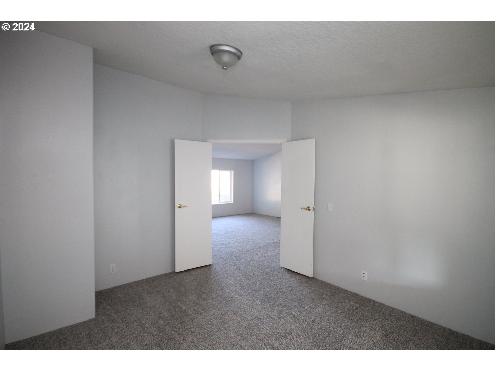 1500 South Sandoz Road, Unit 13 Newberg, OR 97132 - Photo 33 of 35 Den/Office