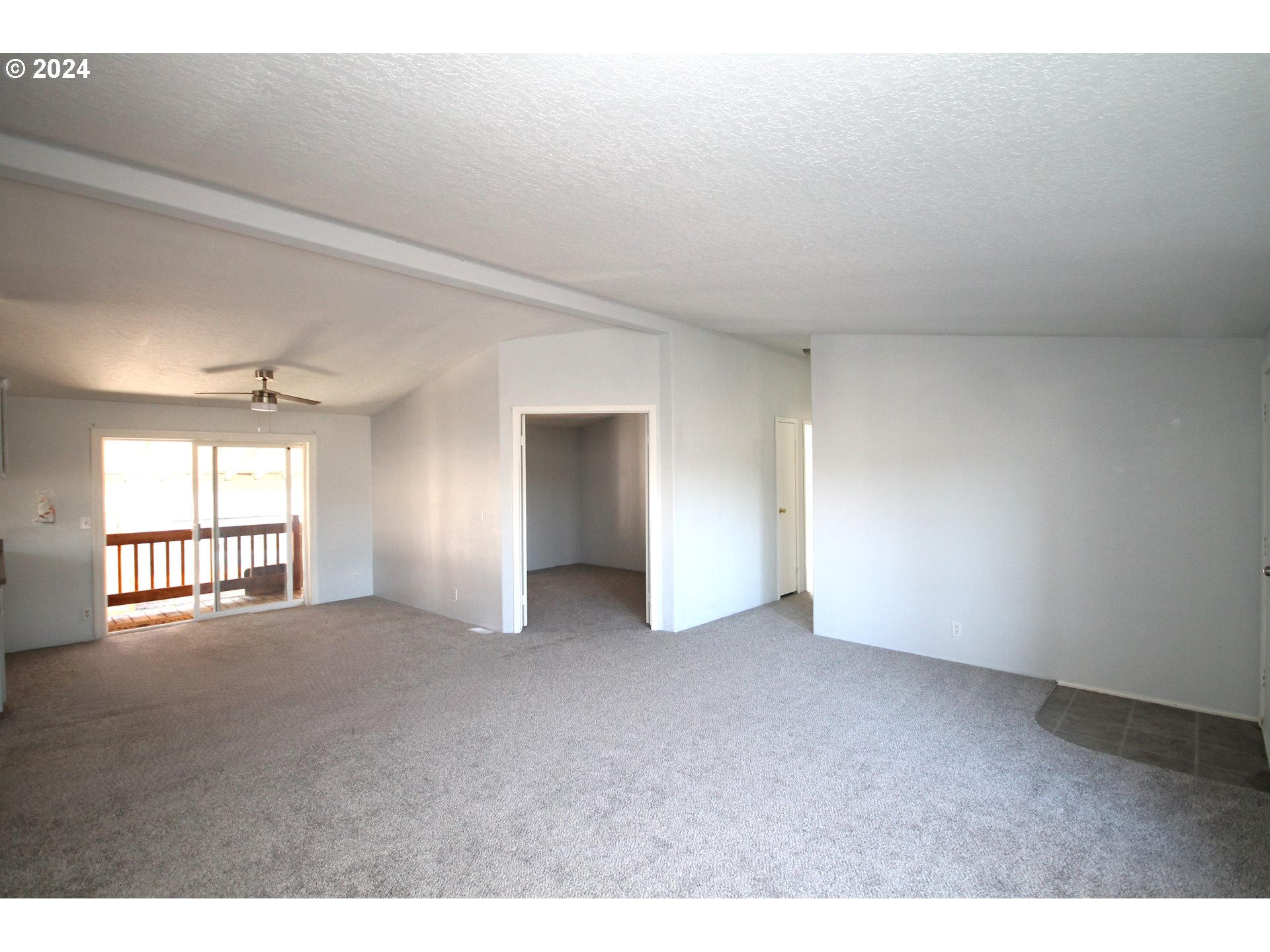 1500 South Sandoz Road, Unit 13 Newberg, OR 97132 - Photo 8 of 35 Gallery Image 8