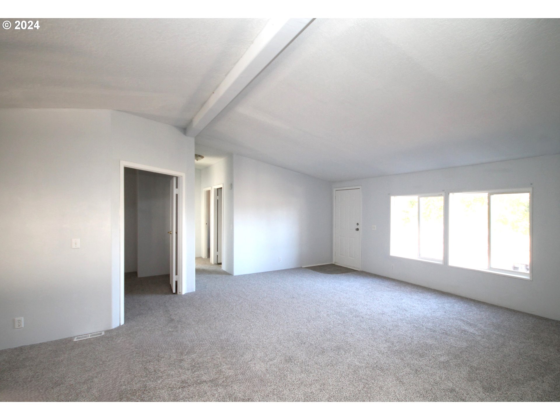 1500 South Sandoz Road, Unit 13 Newberg, OR 97132 - Photo 9 of 35 Gallery Image 9