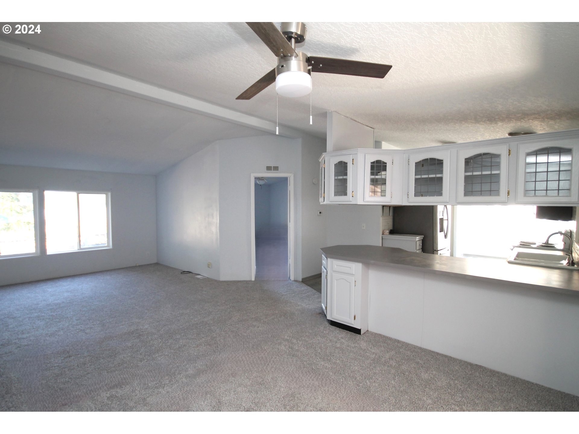 1500 South Sandoz Road, Unit 13 Newberg, OR 97132 - Photo 10 of 35 Gallery Image 10