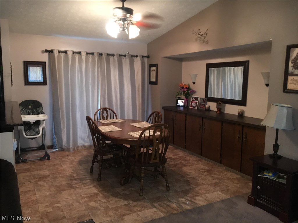 5960 Dailey Road Akron, OH 44319 - Photo 4 of 10