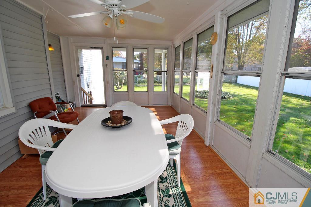 865 Inman Avenue Edison, NJ 08820 - Photo 20 of 25 Gallery Image 20