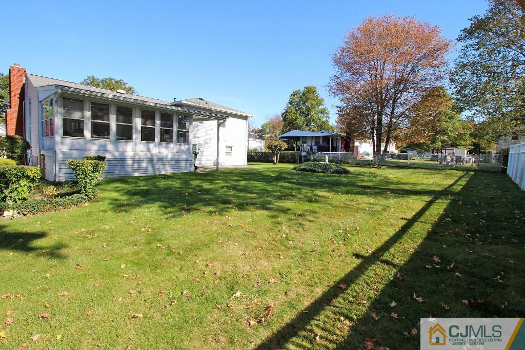 865 Inman Avenue Edison, NJ 08820 - Photo 24 of 25 Gallery Image 24