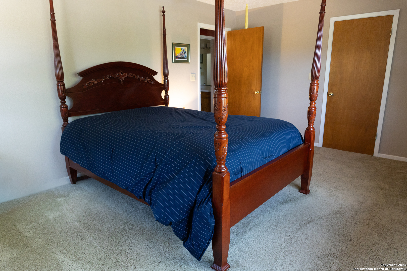 1318 Kc 3151 Junction, TX 76849 - Photo 13 of 25 a bed sitting in a room next to a window