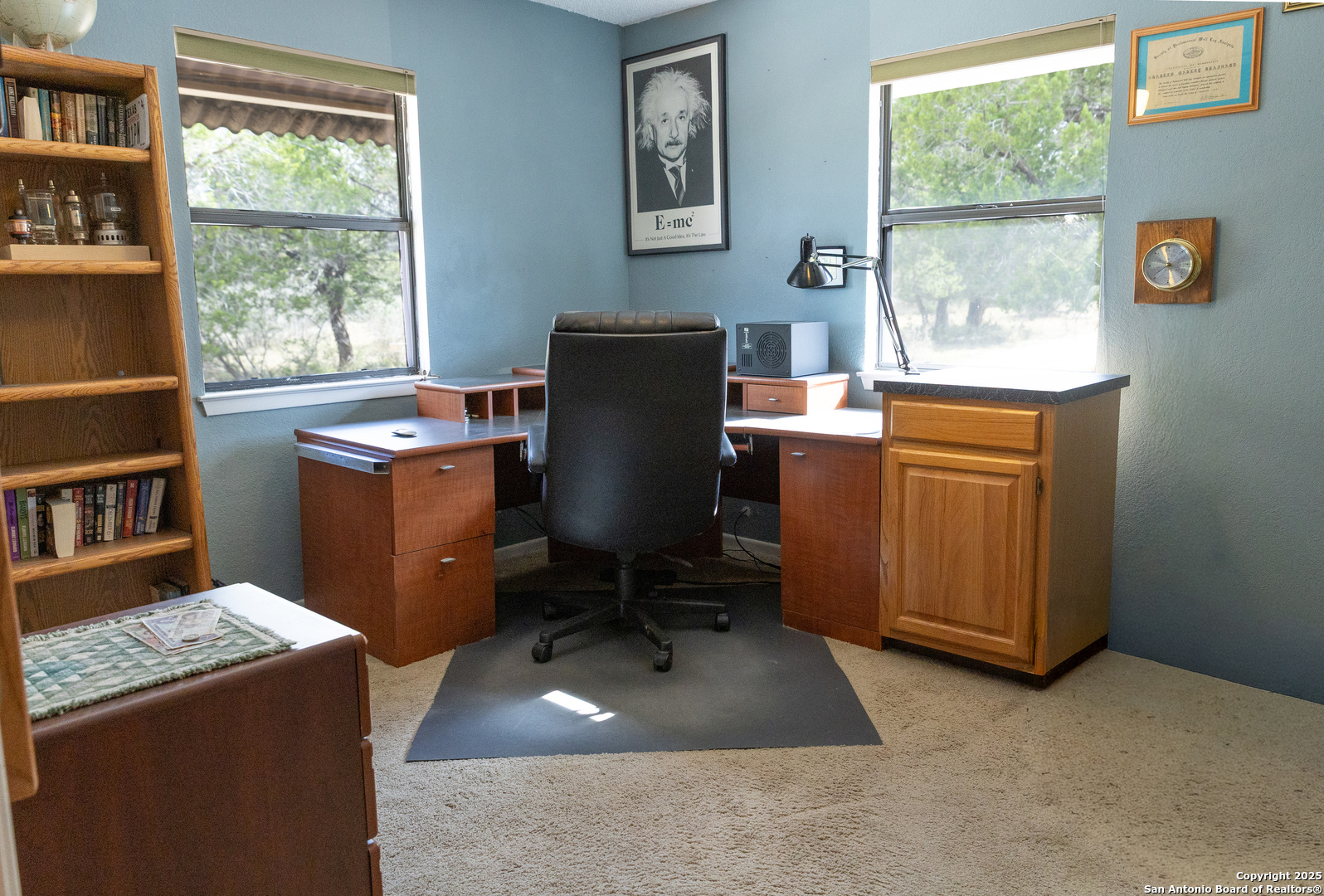 1318 Kc 3151 Junction, TX 76849 - Photo 14 of 25 a workspace with furniture and window