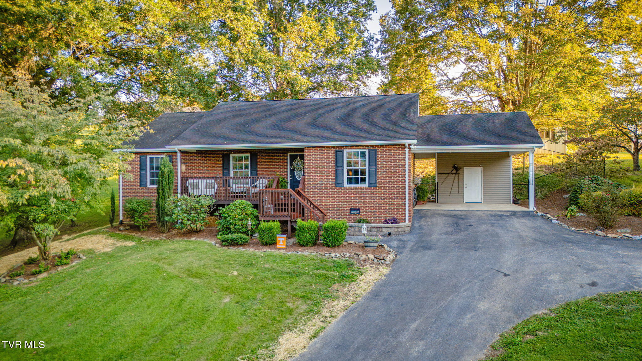 316 Montezuma Road Kingsport, TN 37664 - Photo 1 of 31 101