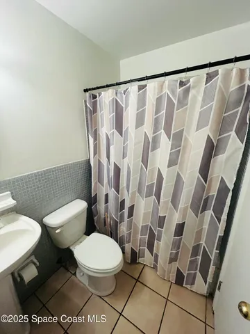 $1,300 | 8401 North Atlantic Avenue, Unit E4, Cape Canaveral, FL 32920