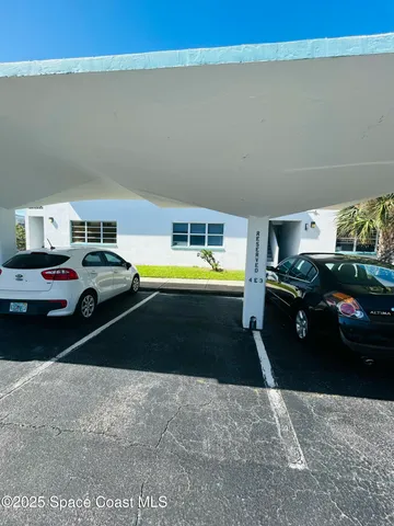 $1,300 | 8401 North Atlantic Avenue, Unit E4, Cape Canaveral, FL 32920