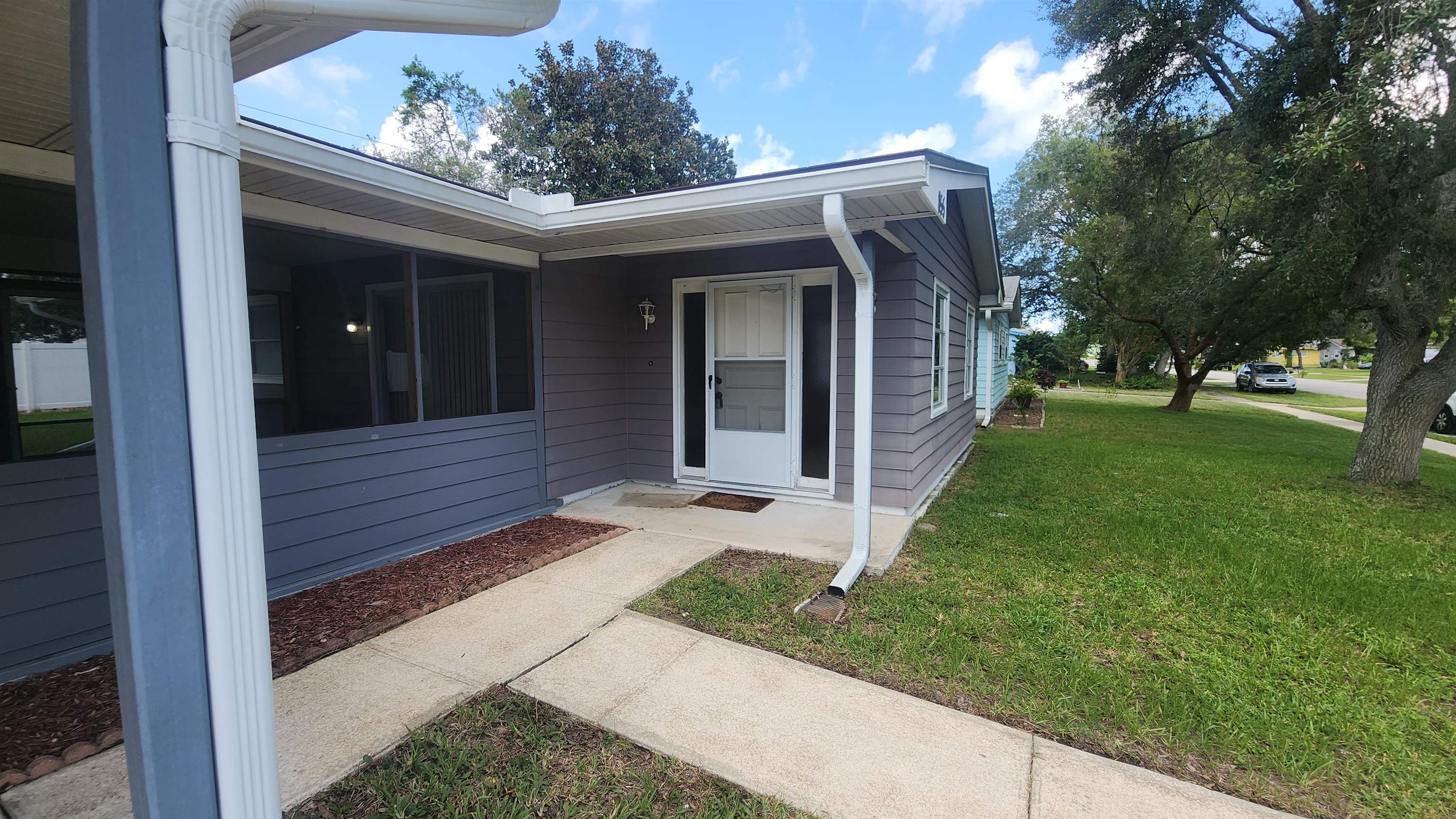 855 Alhambra Avenue St. Augustine, FL 32086 - Photo 2 of 15