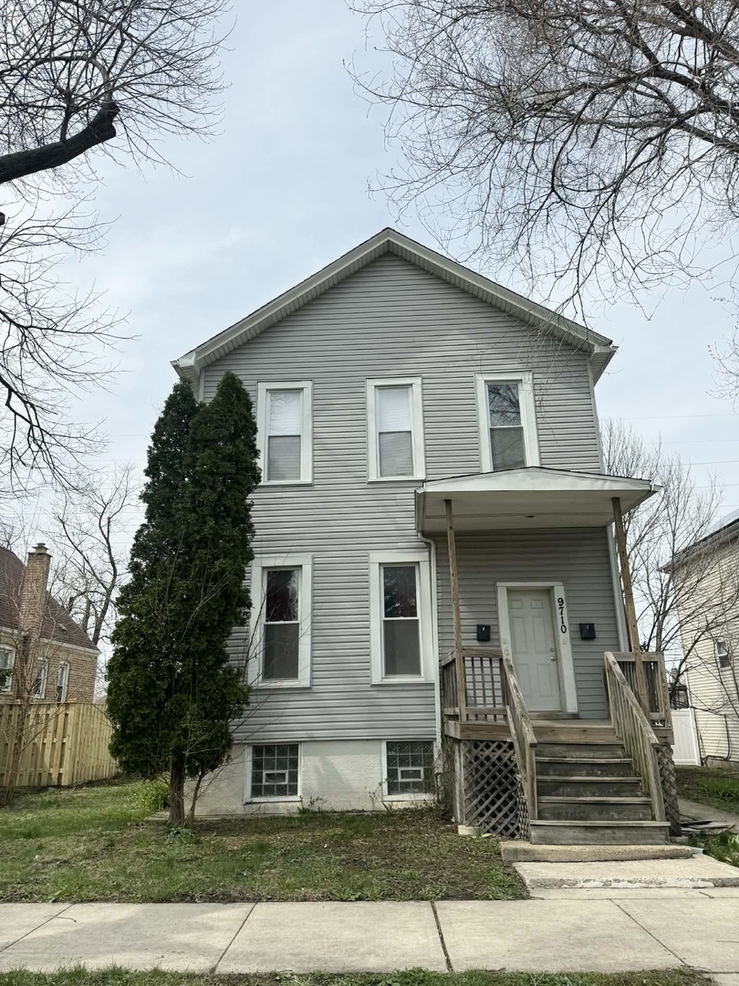 9710 South Genoa Avenue Chicago, IL 60643 - Photo 1 of 10