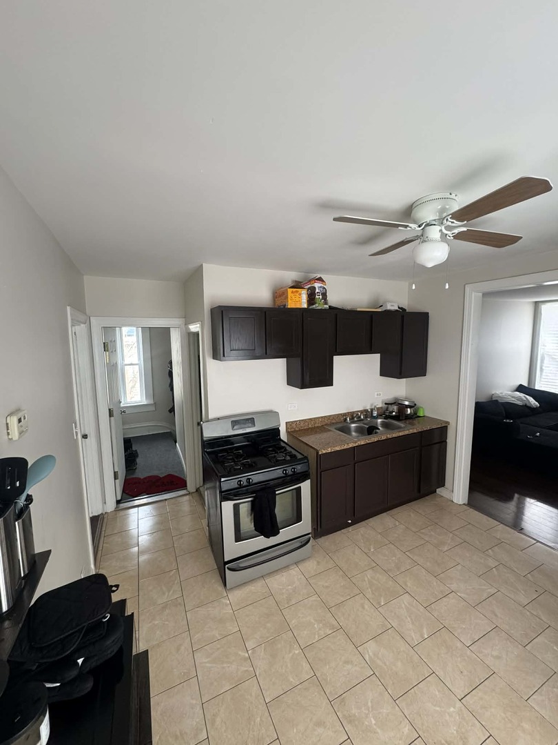 9710 South Genoa Avenue Chicago, IL 60643 - Photo 7 of 10