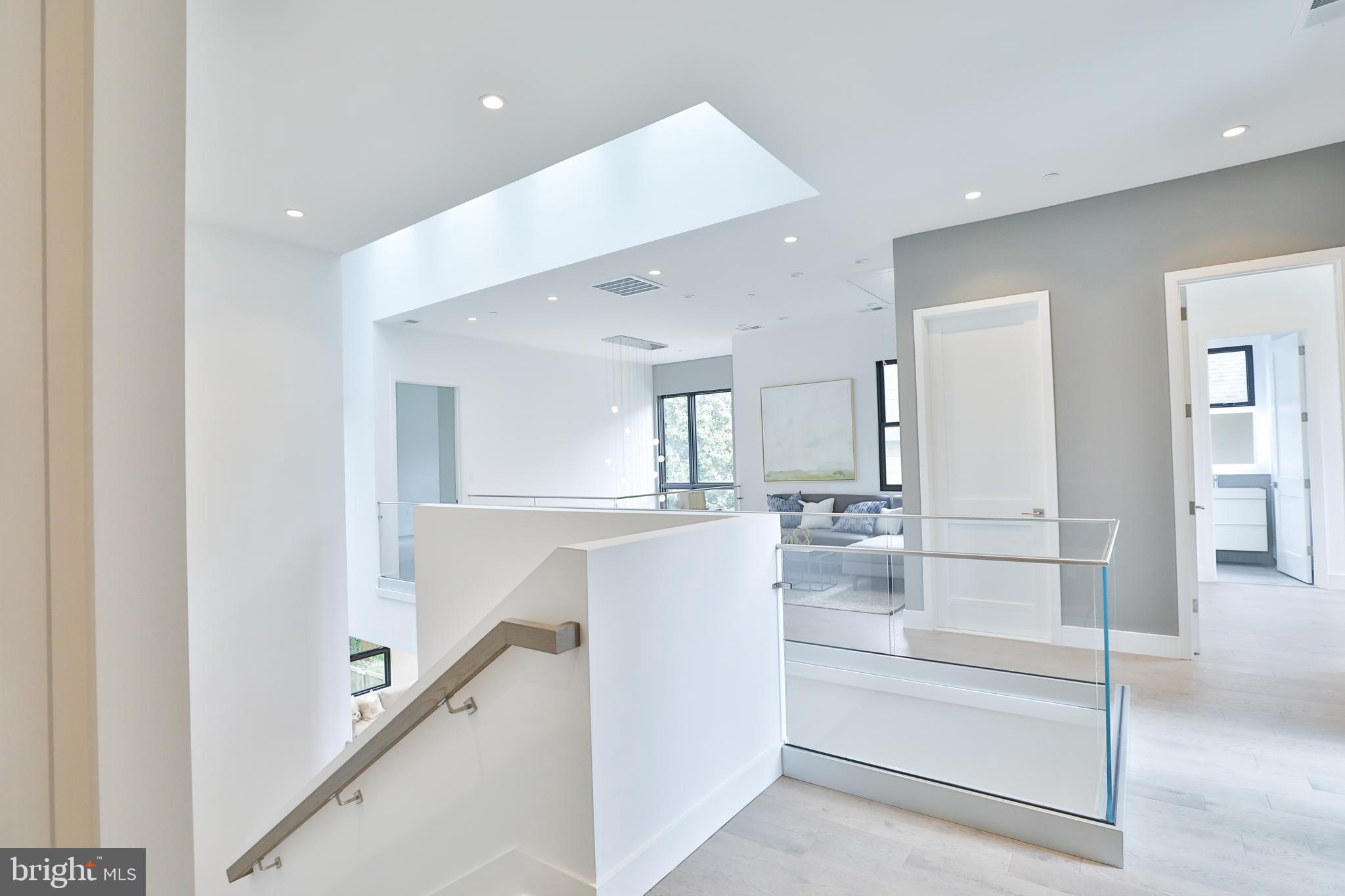 5915 Greentree Road Bethesda, MD 20817 - Photo 23 of 70