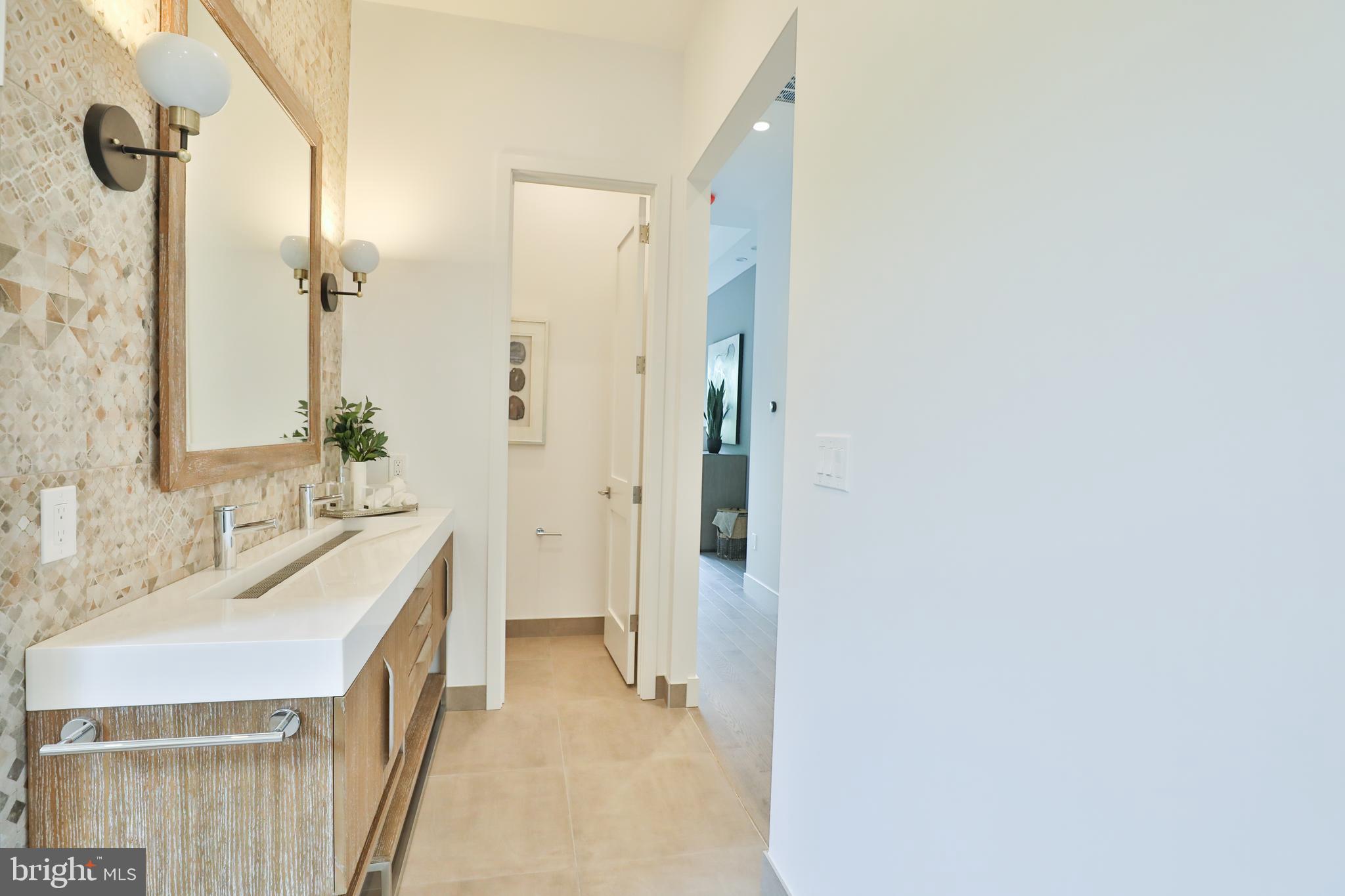 5915 Greentree Road Bethesda, MD 20817 - Photo 27 of 70