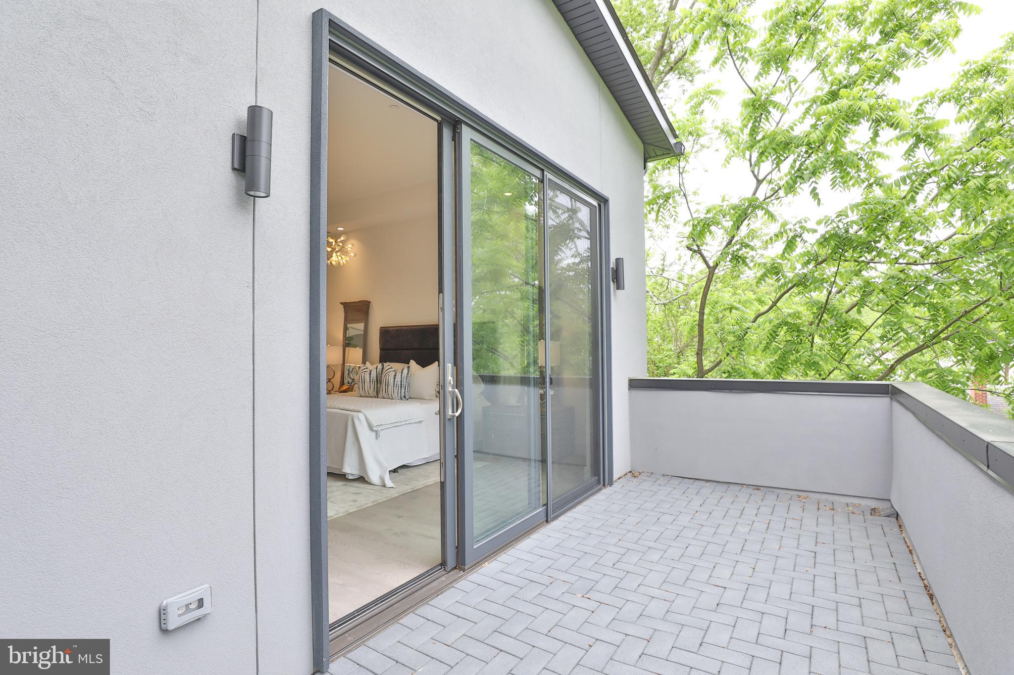 5915 Greentree Road Bethesda, MD 20817 - Photo 34 of 70